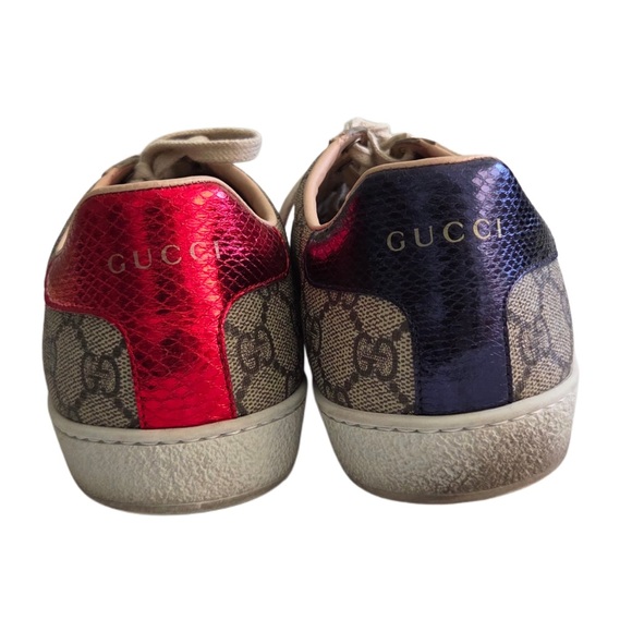 Gucci Beige Patterned Sneakers with Red and Navy Accents - Picture 3 of 8